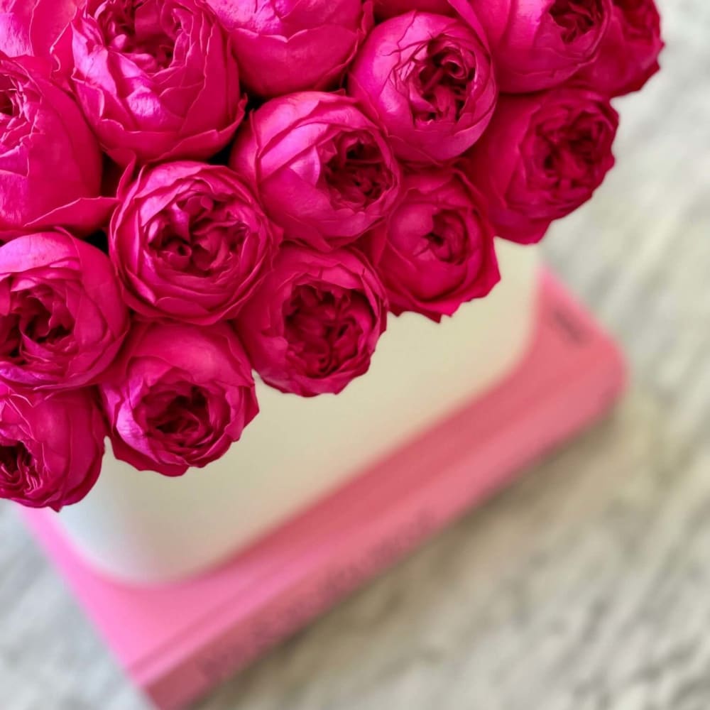3-Year Lasting Peonies in Stainless Steel - Flowers