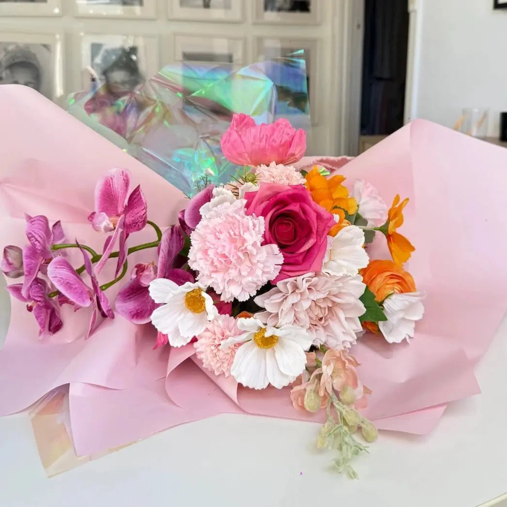 ARTIFICIAL BLOOMS: a wedding bouquet that lasts forever - Fleur Du Luxe