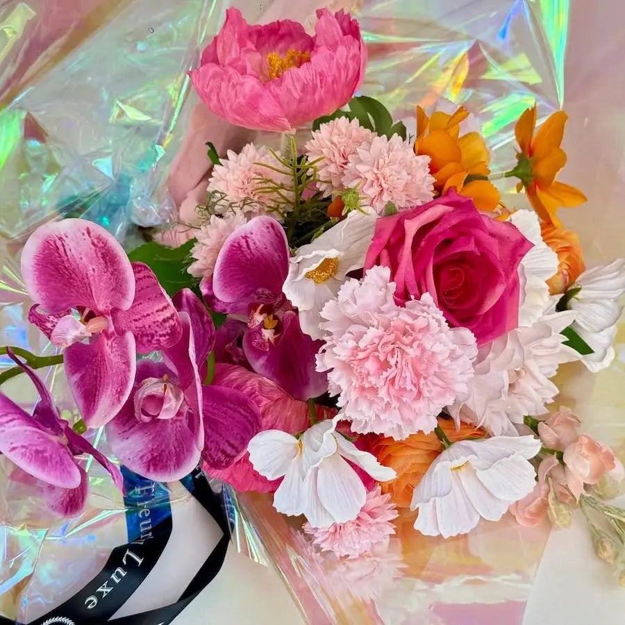 ARTIFICIAL BLOOMS: a wedding bouquet that lasts forever - Fleur Du Luxe