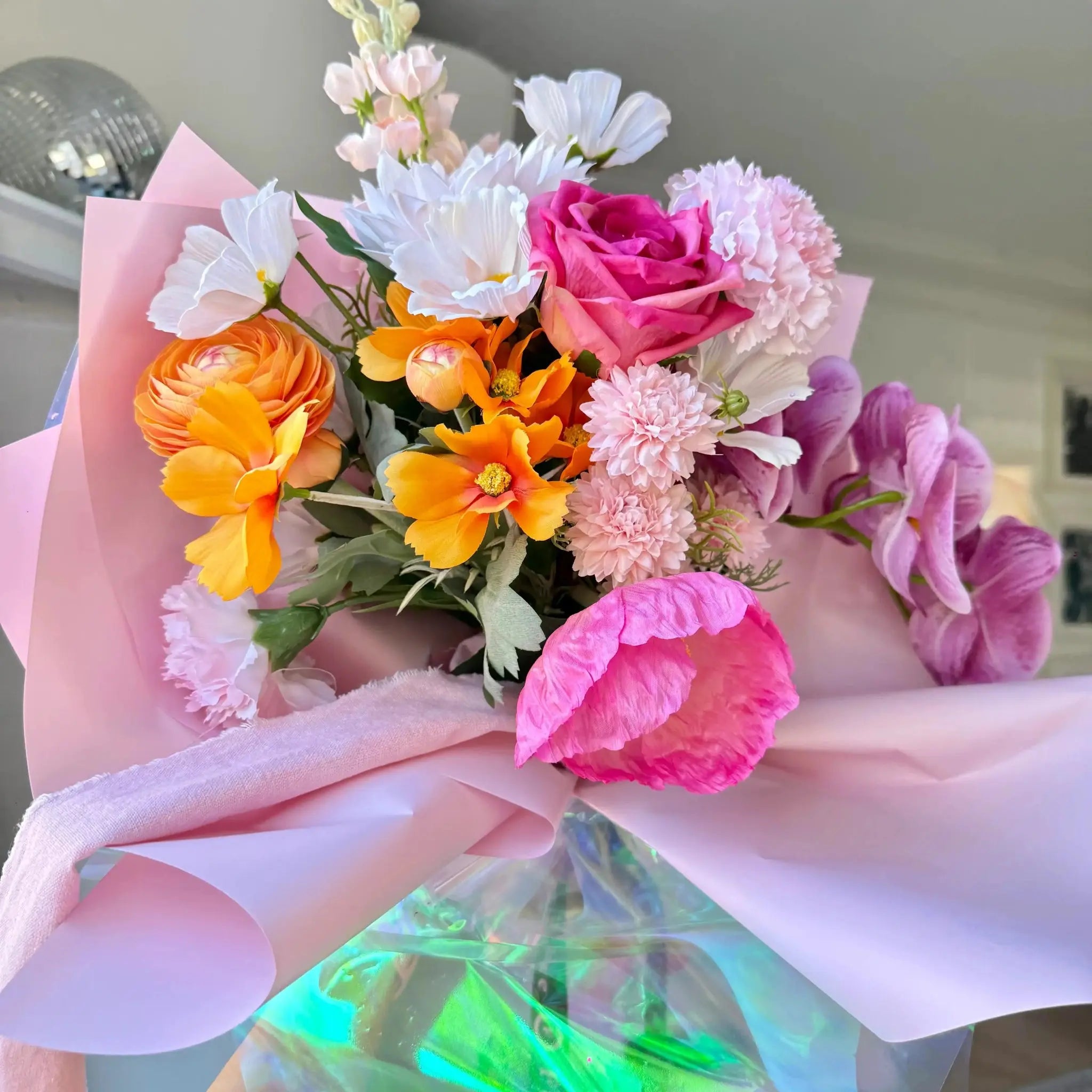 ARTIFICIAL BLOOMS: a wedding bouquet that lasts forever - Fleur Du Luxe