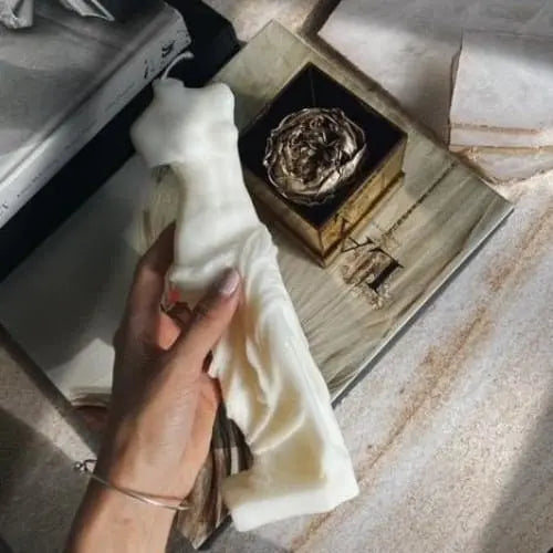 CANDLE: Large Venus De Milo - Fleur Du Luxe