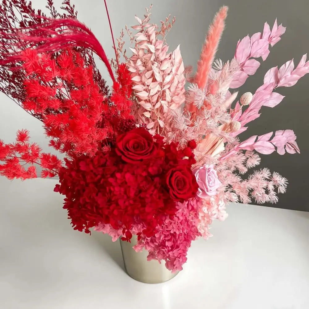 Gold Pot Ombre Dried Roses – Brand - Fleur Du Luxe