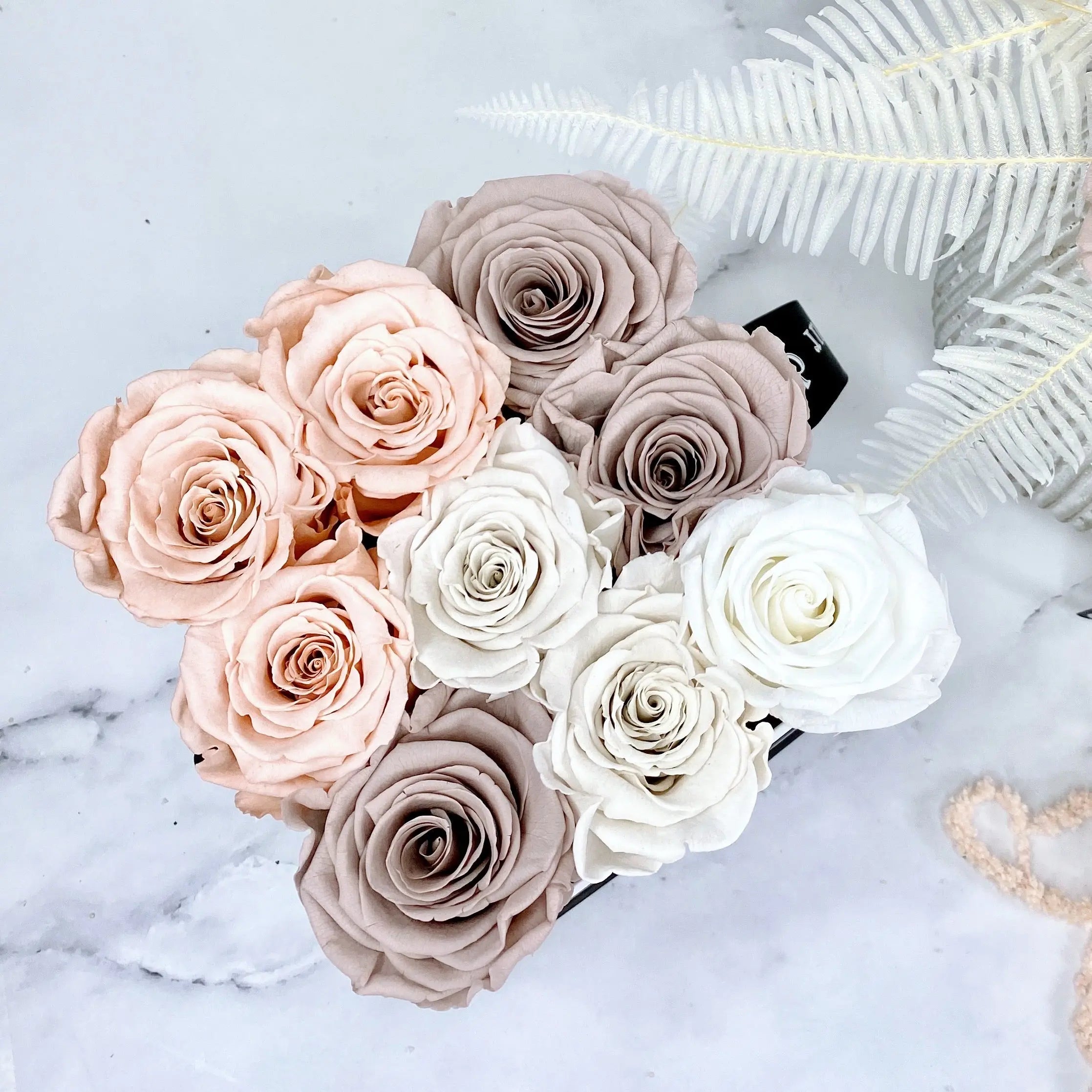 SQUARE BOX : N u d e Blush Mix Fleur Du Luxe