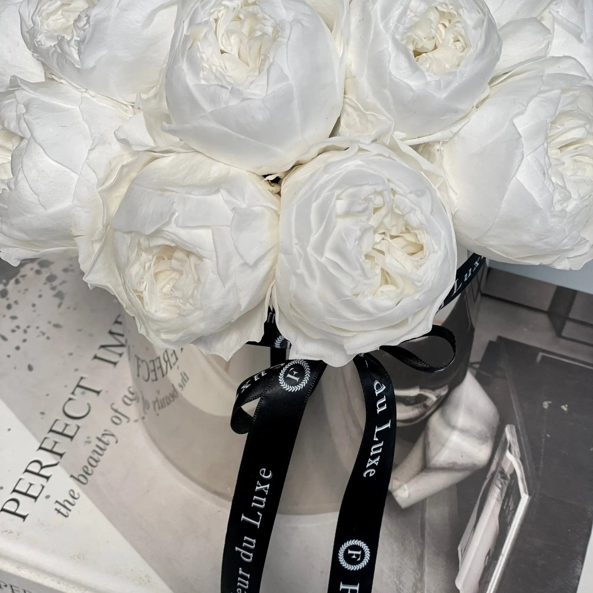 STAINLESS STEEL POT: White Peonies that last 3 years! - Fleur Du Luxe