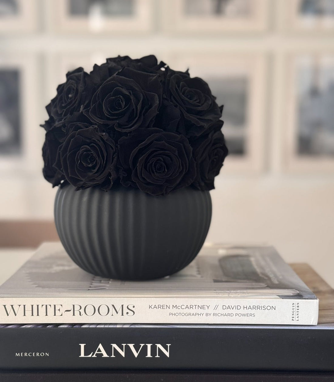 The Timeless Elegance of Black Flower Gifting: Meaning and Luxury Examples from Fleur Du Luxe - Fleur Du Luxe