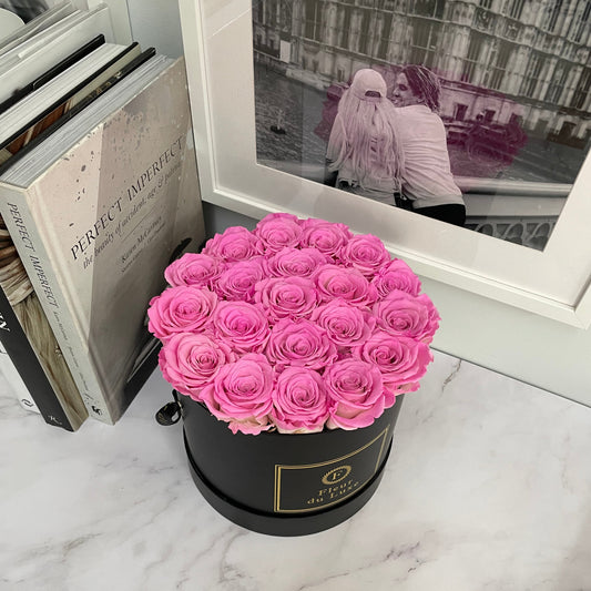 Bi-colour pink everlasting roses in black luxury hat box