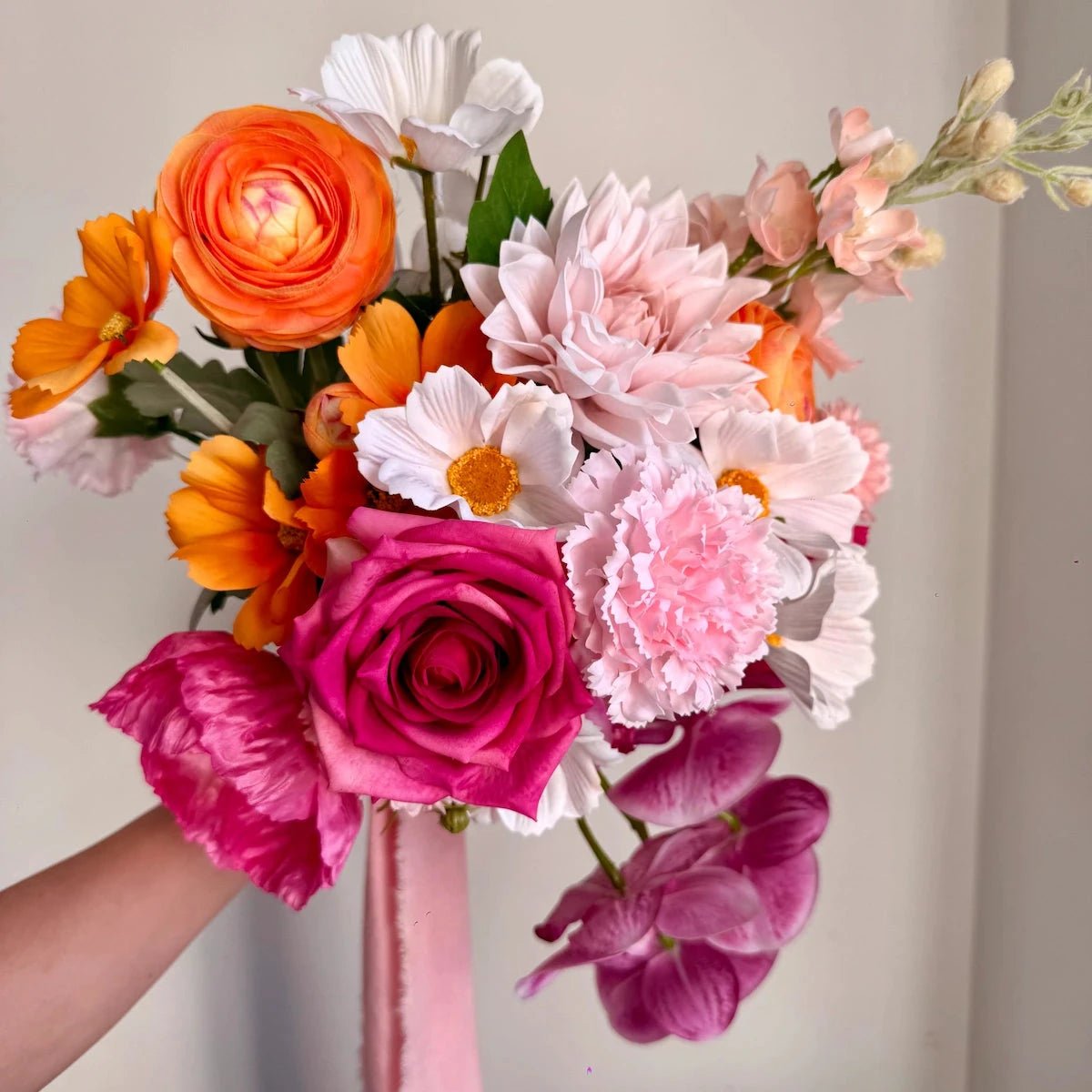 ARTIFICIAL BLOOMS: a wedding bouquet that lasts forever - Fleur Du Luxe