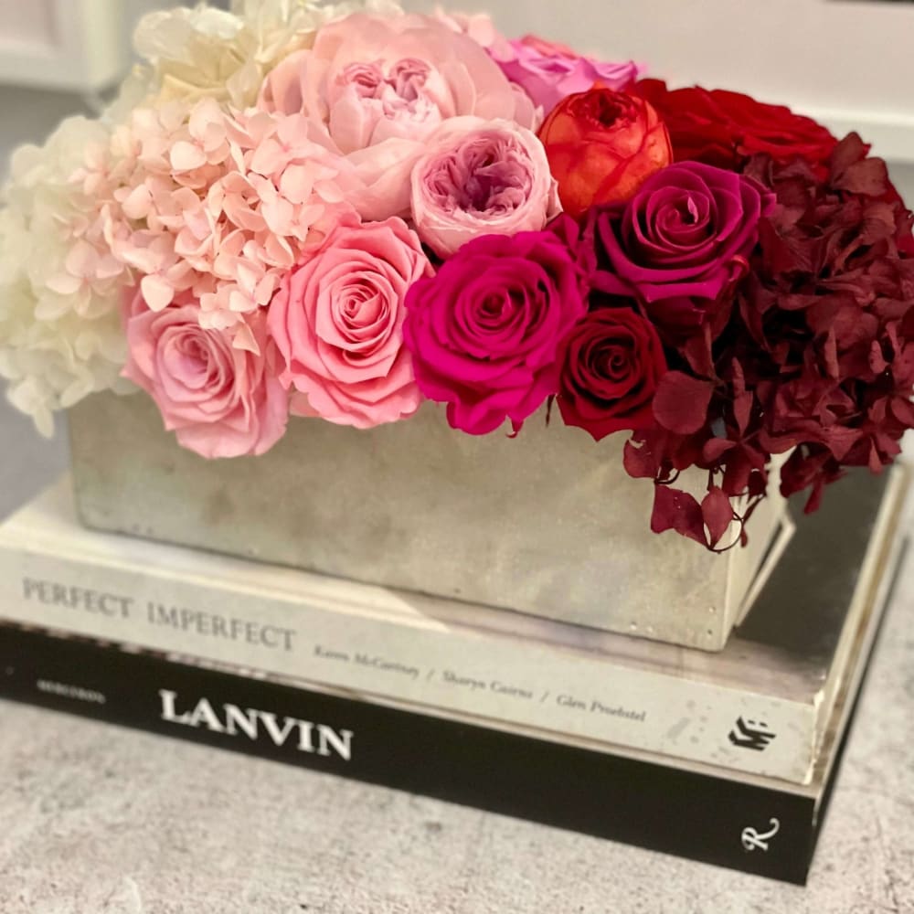 CEMENT POT: Everlasting Ombré Arrangement - Fleur Du Luxe