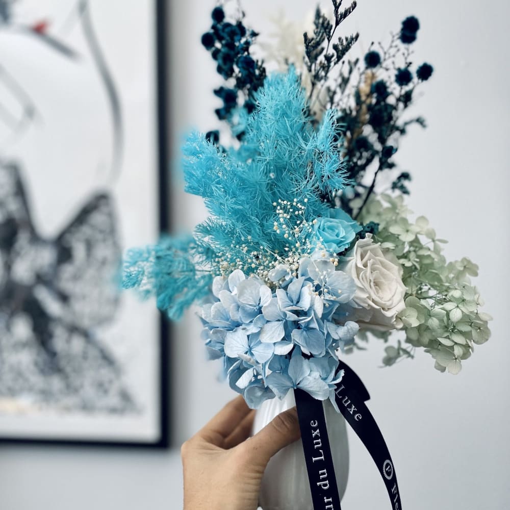 DRIED FLOWERS: Mini Mix & Vase - Blue Hues