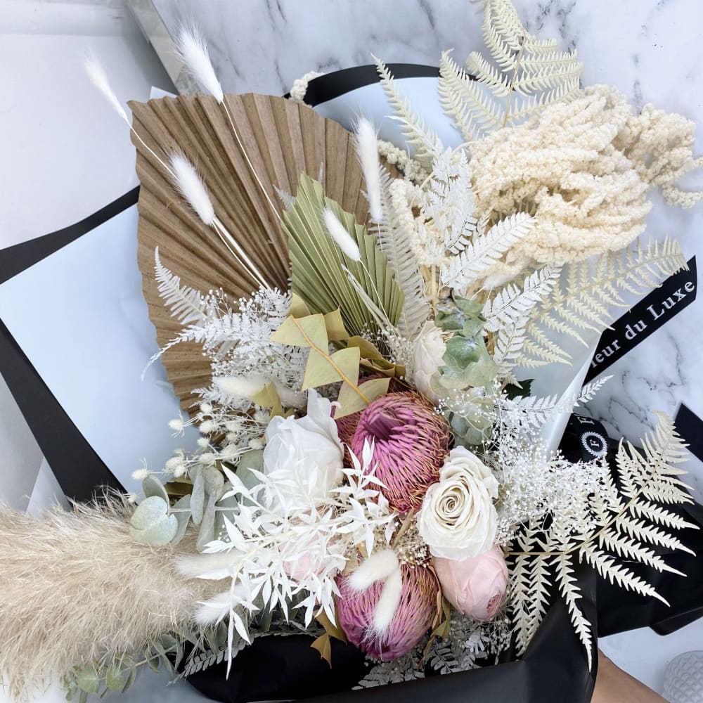 DRIED FLOWERS: Wedding Bouquet - Fleur Du Luxe