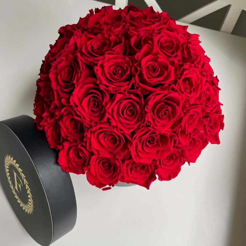 Grand gesture of 50 red roses - Flowers