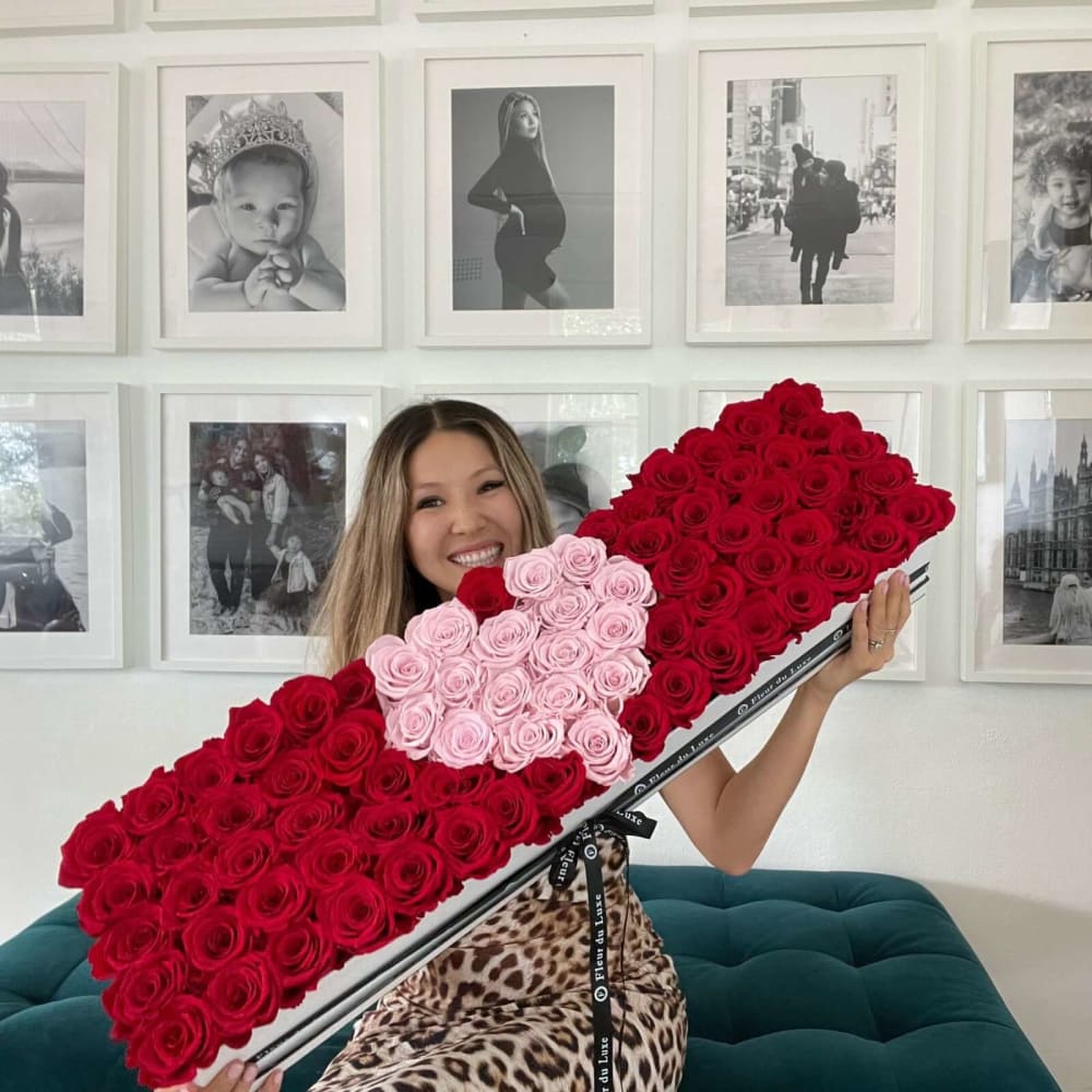 LONG BOX: Grand Gesture 80 - 100 Everlasting Roses - Fleur Du Luxe