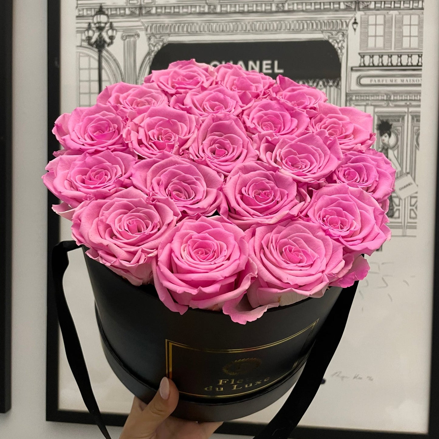 ROUND BOX : New York Bi - Colour Pink – Everlasting Real Roses in Round Hat Box - Fleur Du Luxe