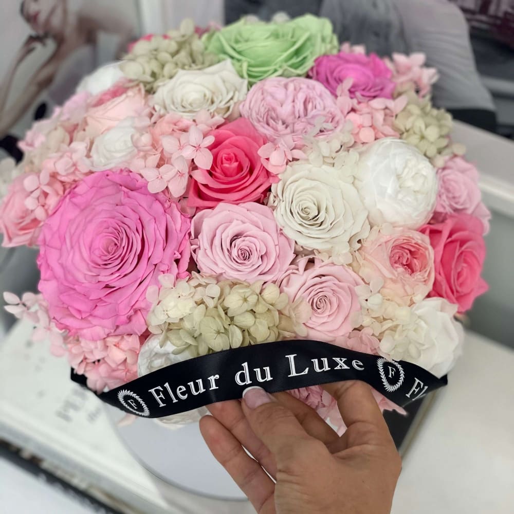ROUND BOX: Summer Mix Preserved Flowers - Fleur Du Luxe