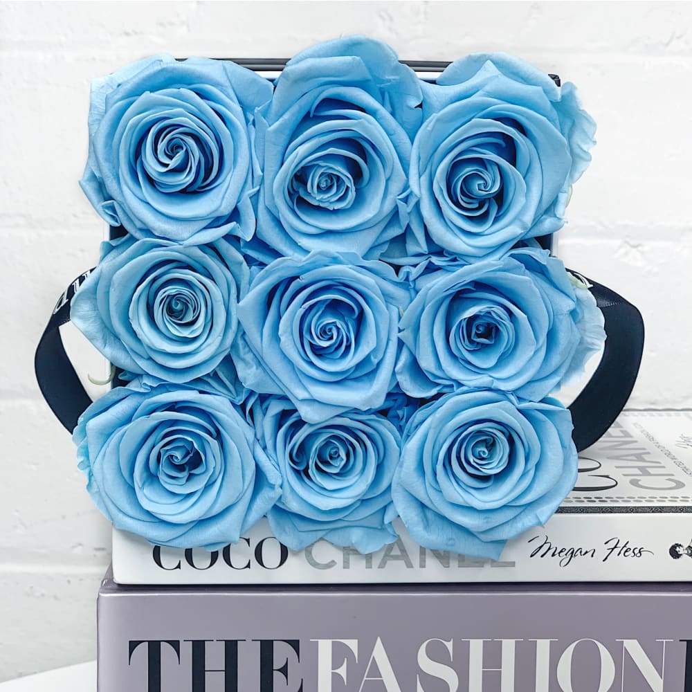 SQUARE BOX: Black Roses - Lasting Years! - Flowers