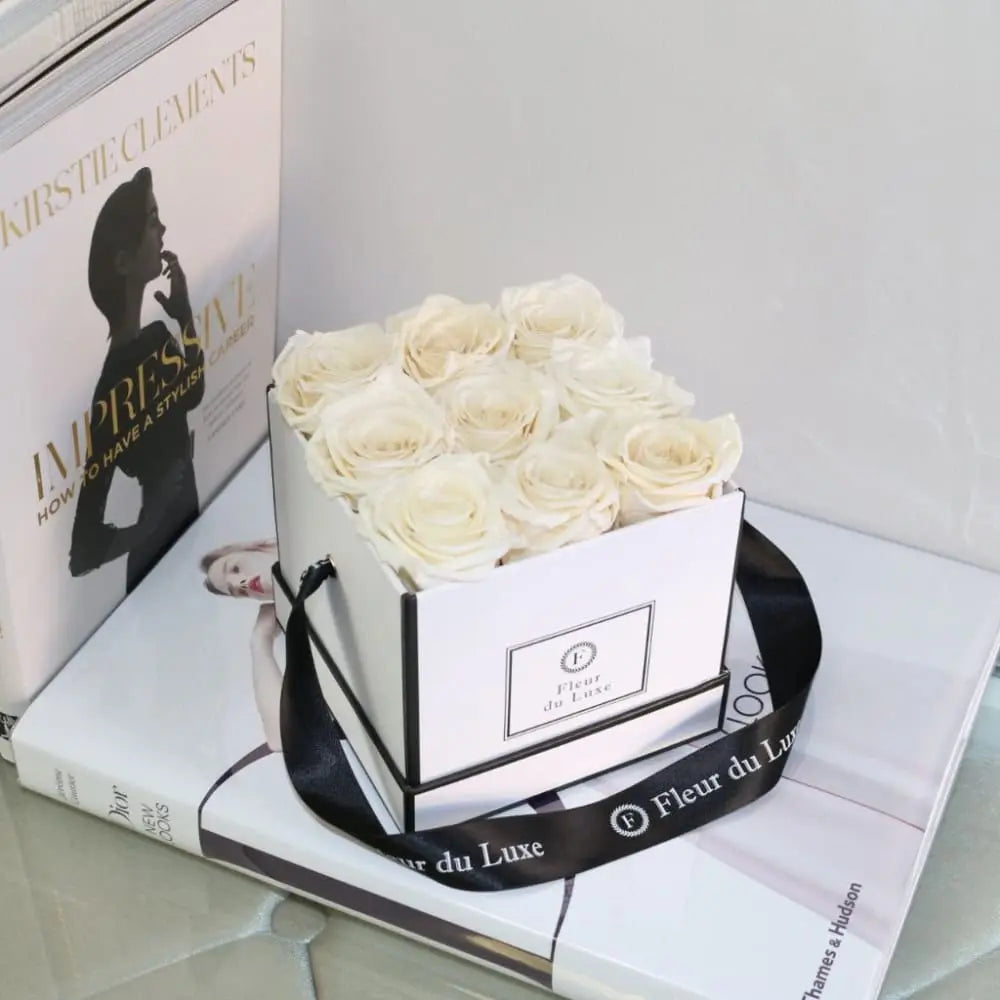 SQUARE BOX: Long - lasting Soft Pink Signature Roses - Fleur Du Luxe