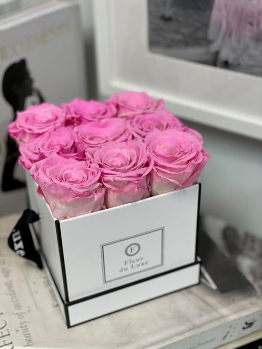 SQUARE BOX : Signature Everlasting New York Bi - Colour Pink Roses - Fleur Du Luxe