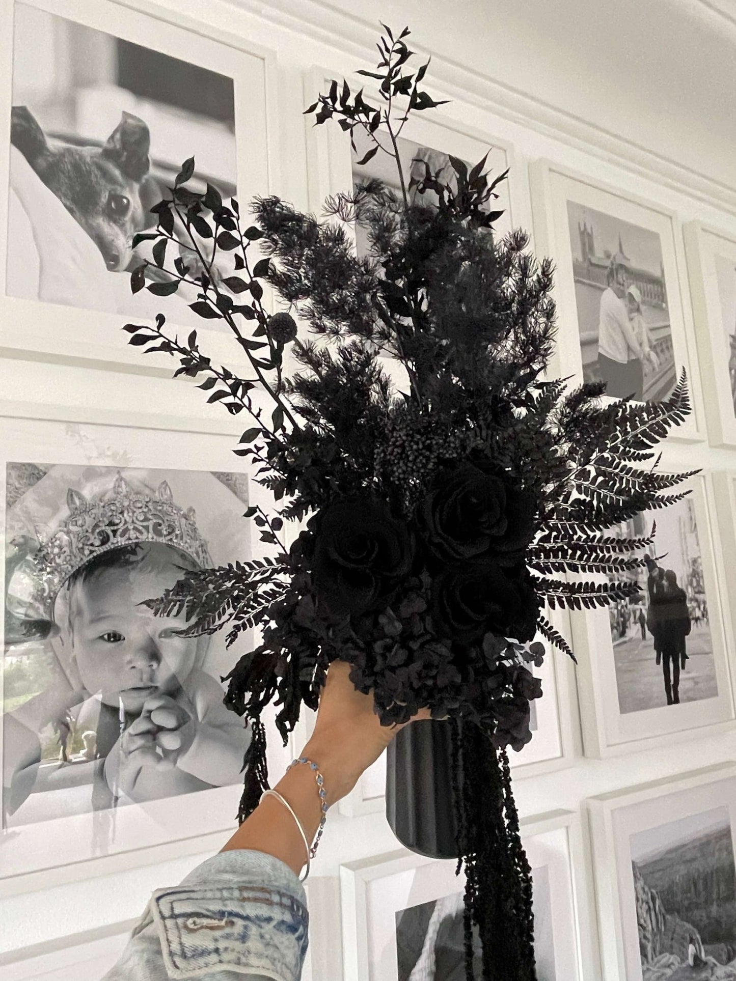 DRIED FLOWERS: All black bouquet - Fleur Du Luxe