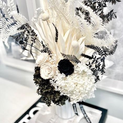 DRIED FLOWERS: Black & White Monochrome - Fleur Du Luxe