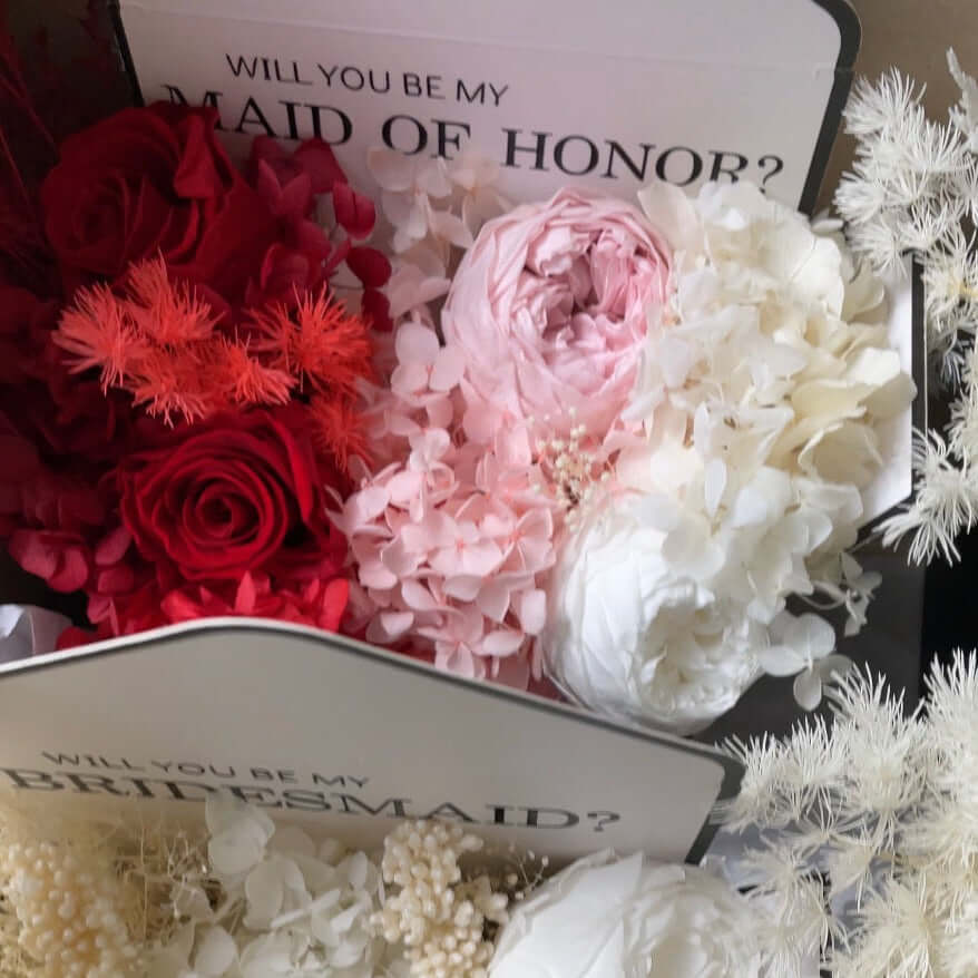 FLOWER ENVELOPE: Cream Flowers - Fleur Du Luxe