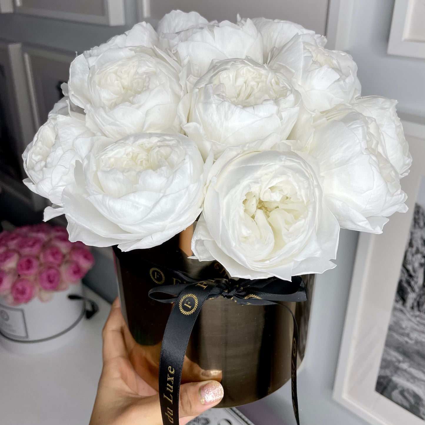 STAINLESS STEEL POT: White Peonies that last 3 years!